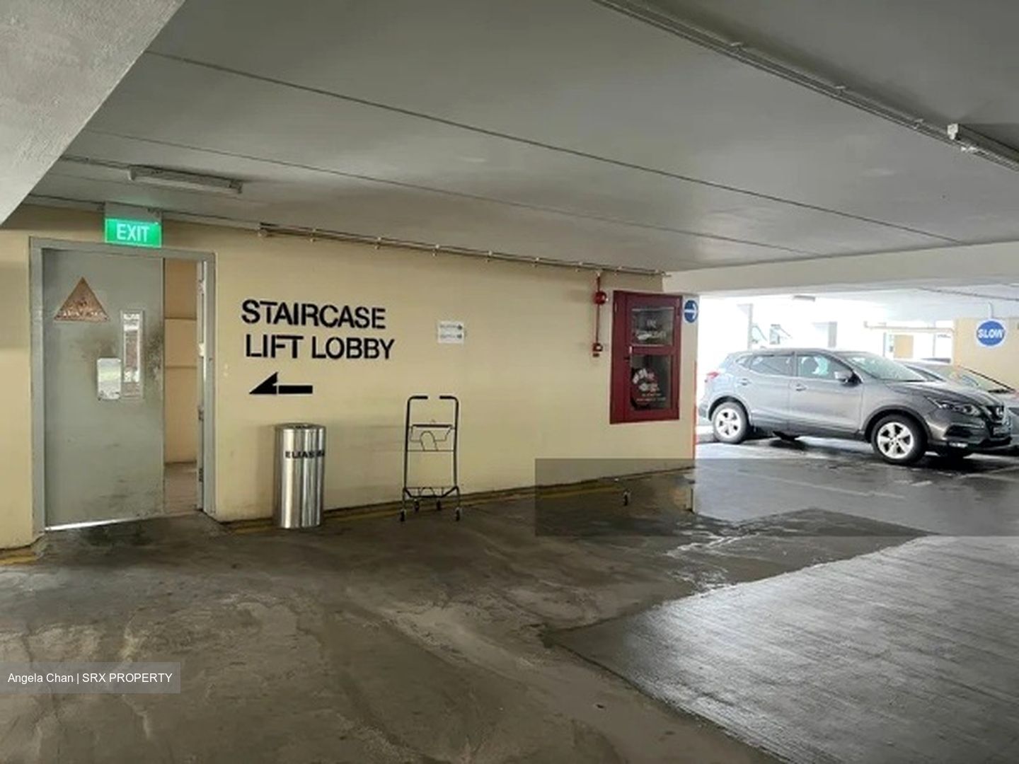 Elias Mall (D18), Retail #550739511